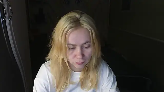 Riley Roo online show from 01-07-26, 04:56