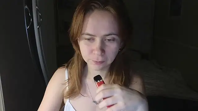 Riley Roo online show from 12-14-25, 04:45