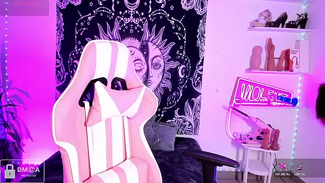 Violet-Queen online show from 04-07-26, 04:14