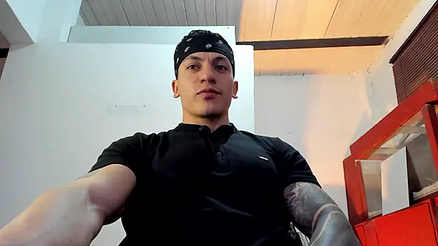 aquiles 51 online show from 10-10-25, 08:42