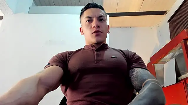 aquiles 51 online show from 10-02-25, 08:23