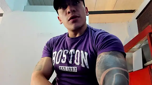 aquiles 51 online show from 09-25-25, 08:04