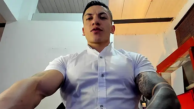 aquiles 51 online show from 10-03-25, 08:10