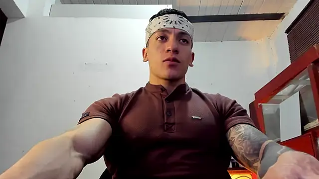 aquiles 51 online show from 11-13-25, 08:24