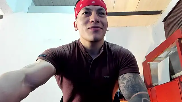 aquiles 51 online show from 10-07-25, 08:54