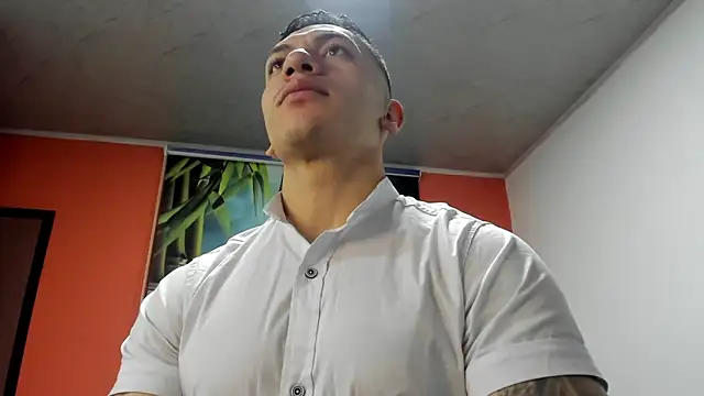 aquiles 51 online show from 12-02-25, 01:02