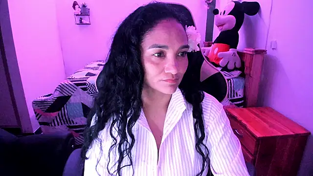 rayza mature 154 online show from 05-06-26, 11:20