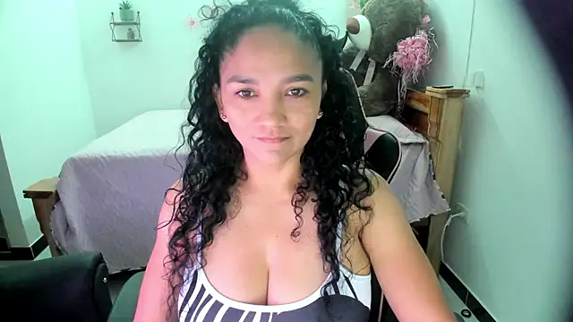 rayza mature 154 online show from 10-22-25, 01:54