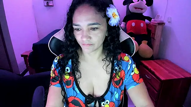 Snapshot of rayza_mature_154 chatting on 06-13-26, 03:54 rayza mature 154 online show from 06-13-26, 03:54