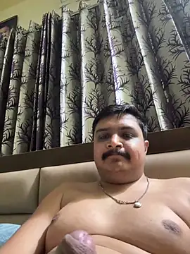 Snapshot of Parth-26 chatting on 05-19-26, 05:42 Parth-26 online show from 05-19-26, 05:42