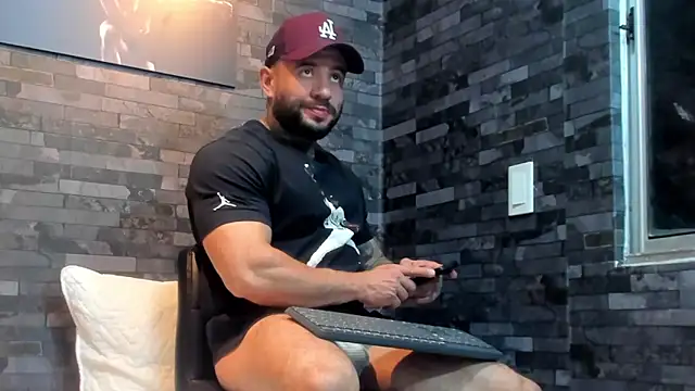 BruceDallas online show from 04-04-26, 12:17