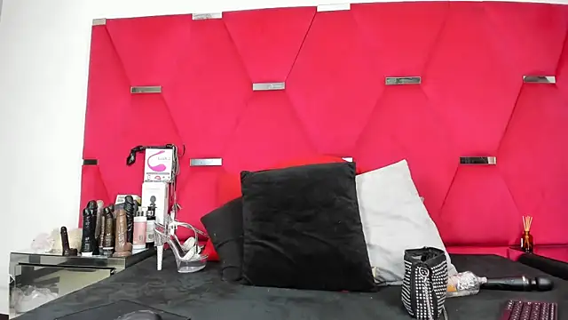 Karoll69  online show from 02-26-26, 03:06