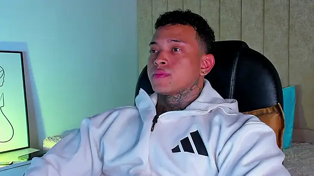 Stiven collins online show from 03-29-26, 01:40