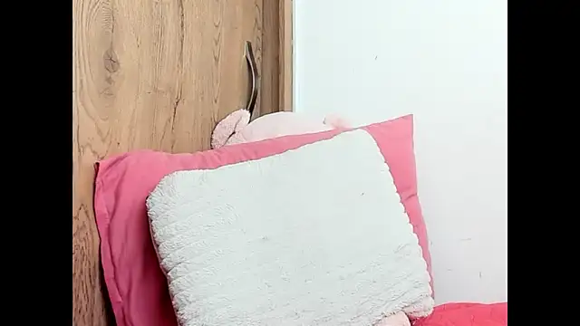 Stiven collins online show from 10-31-25, 02:24