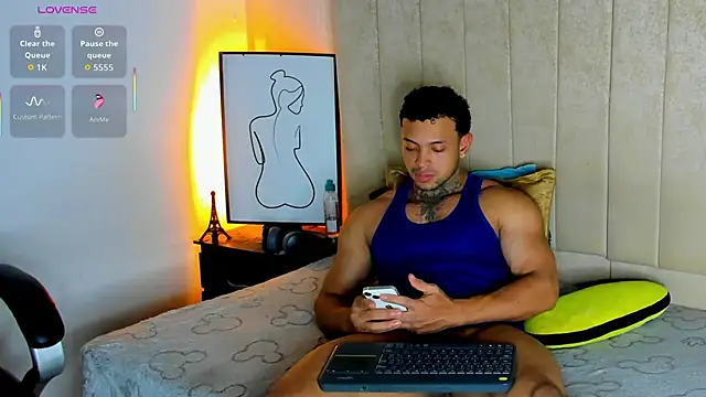 Snapshot of Stiven_collins chatting on 05-16-26, 09:36 Stiven collins online show from 05-16-26, 09:36