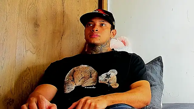 Stiven collins online show from 11-14-25, 06:00