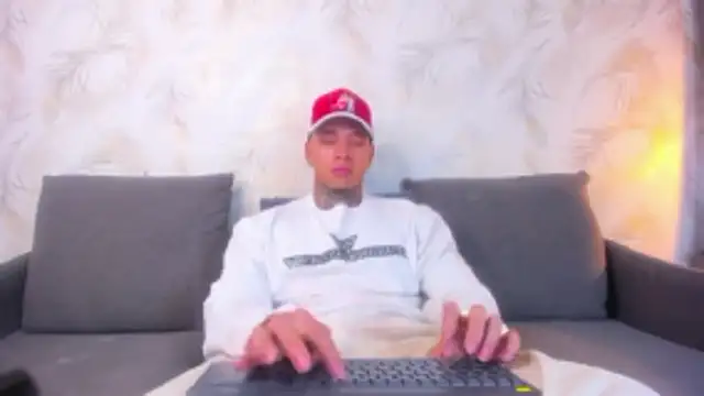 Stiven collins online show from 02-05-26, 09:32