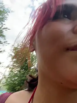 Chloemercury online show from 12-21-25, 10:21