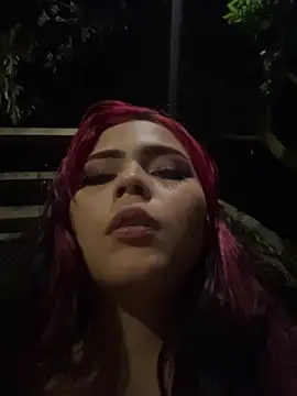 Chloemercury online show from 01-11-26, 01:56