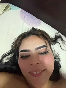 Chloemercury online show from 11-29-25, 07:52