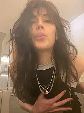 Snapshot of Cyberdark1312x chatting on 03-02-26, 11:28 Cyberdark1312x online show from 03-02-26, 11:28