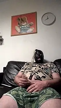 Knuffelstaaf123 online show from 12-14-25, 11:54