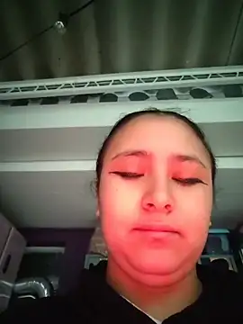 Snapshot of Cute_Penelope chatting on 06-04-26, 11:04 Cute Penelope online show from 06-04-26, 11:04