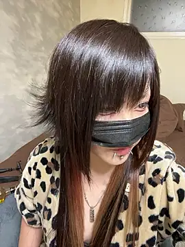 Snapshot of miyabi_room chatting on 05-21-26, 12:02 miyabi room online show from 05-21-26, 12:02