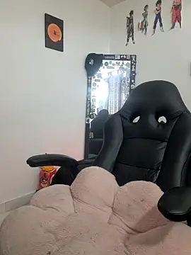 Honey-420- online show from 10-19-25, 03:15