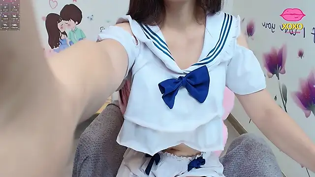  Mizuki  online show from 10-11-25, 05:47