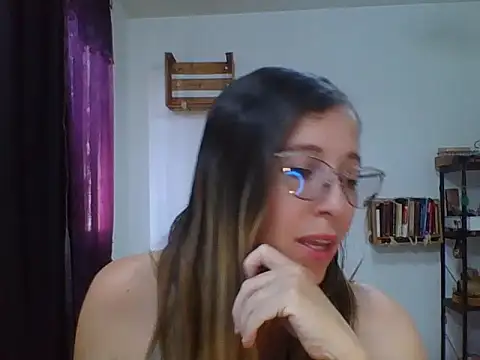 charlott ponce online show from 12-02-25, 05:25