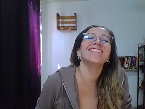 charlott ponce online show from 10-30-25, 06:38