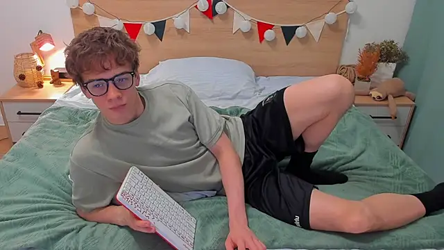 Fandi 777 online show from 11-09-25, 06:06