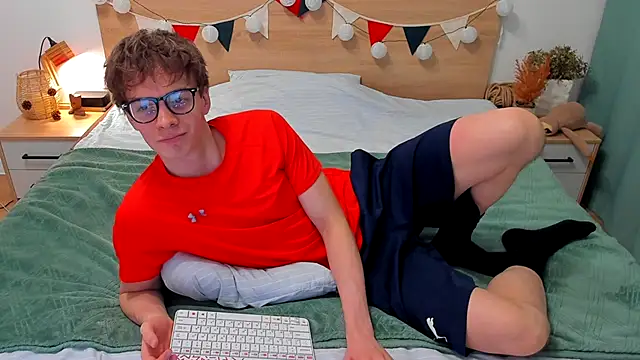 Fandi 777 online show from 11-13-25, 06:17