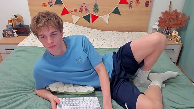 Fandi 777 online show from 01-15-26, 02:42