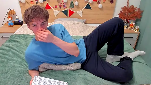 Fandi 777 online show from 12-16-25, 08:29