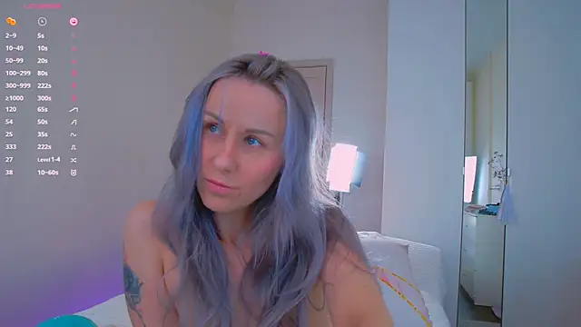 Nika Bloom online show from 04-10-26, 08:43