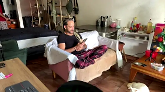 gerson173Hugo online show from 12-20-25, 01:25