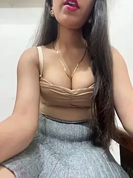 Thirsty Malika online show from 02-20-26, 08:33