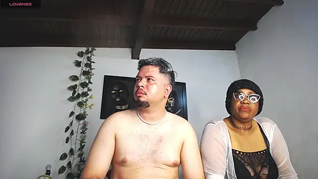 jade-stone88 online show from 03-21-25, 05:54