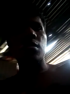 Snapshot of PAUGROSSO18CM chatting on 01-13-25, 06:49 PAUGROSSO18CM online show from 01-13-25, 06:49