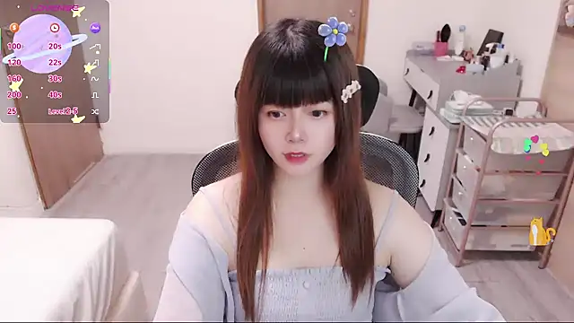 Snapshot of a0513 chatting on 07-08-26, 03:56 a0513 online show from 07-08-26, 03:56