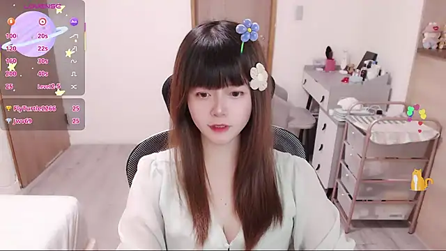 Snapshot of a0513 chatting on 07-14-26, 04:02 a0513 online show from 07-14-26, 04:02