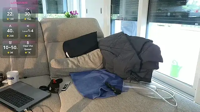 Poppersbate online show from 06-12-26, 04:27