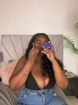 Snapshot of emilyrojas chatting on 07-15-26, 12:34 emilyrojas online show from 07-15-26, 12:34