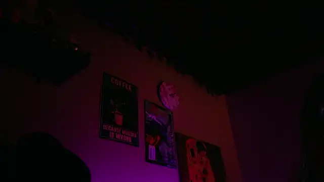 Snapshot of maryberry__ chatting on 07-15-26, 04:41 maryberry online show from 07-15-26, 04:41