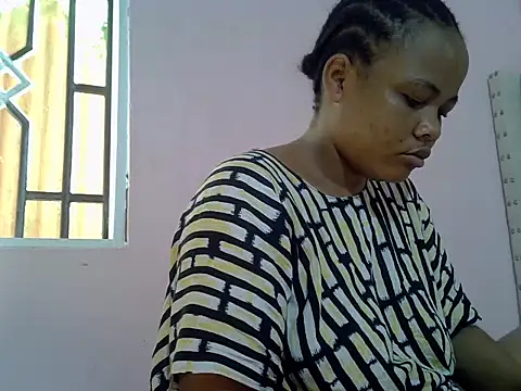 Snapshot of Amberay1 chatting on 10-20-25, 05:20 Amberay1 online show from 10-20-25, 05:20