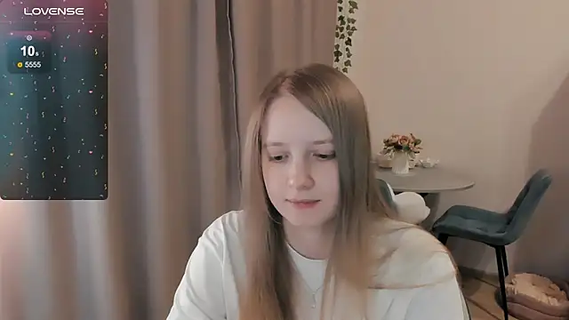Snapshot of Alyaley chatting on 04-05-26, 12:17 Alyaley online show from 04-05-26, 12:17