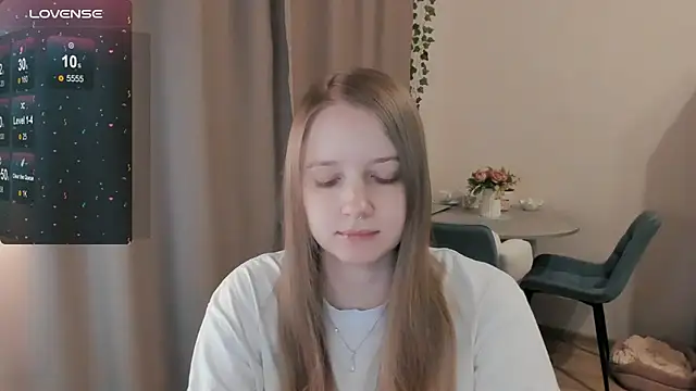 Snapshot of Alyaley chatting on 05-18-26, 04:45 Alyaley online show from 05-18-26, 04:45