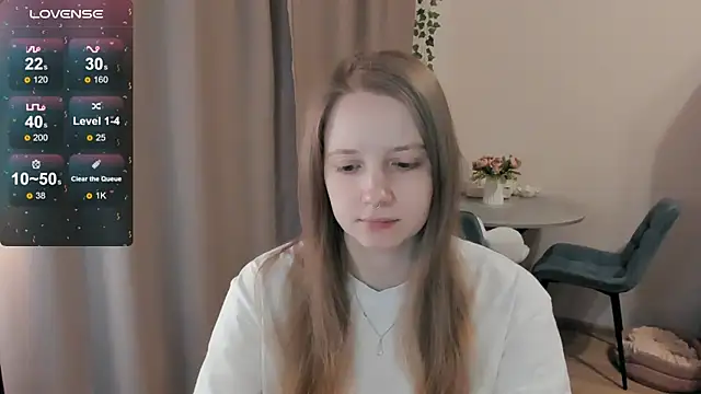 Snapshot of Alyaley chatting on 04-09-26, 04:35 Alyaley online show from 04-09-26, 04:35